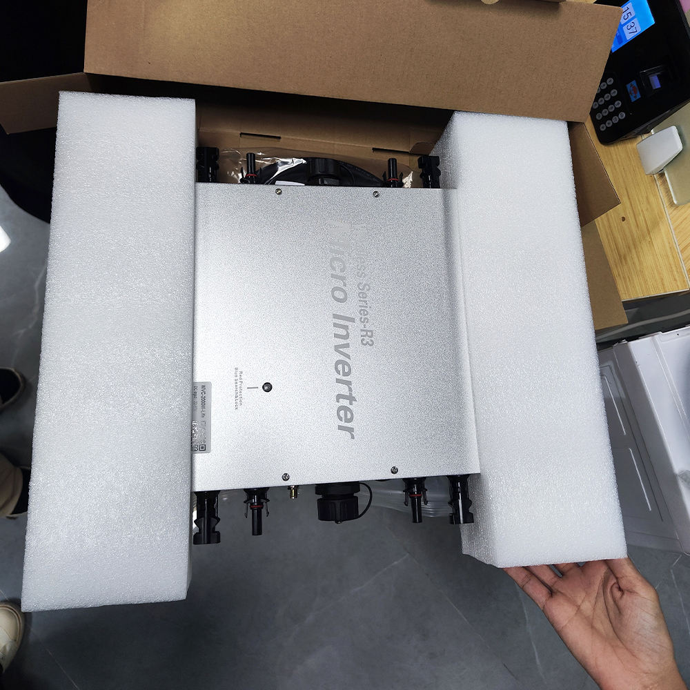 マイクロインバーター 1200W 1400W 1600W グ - Micro Inverter 1400W Solar Grid Tie のレビューと価格
